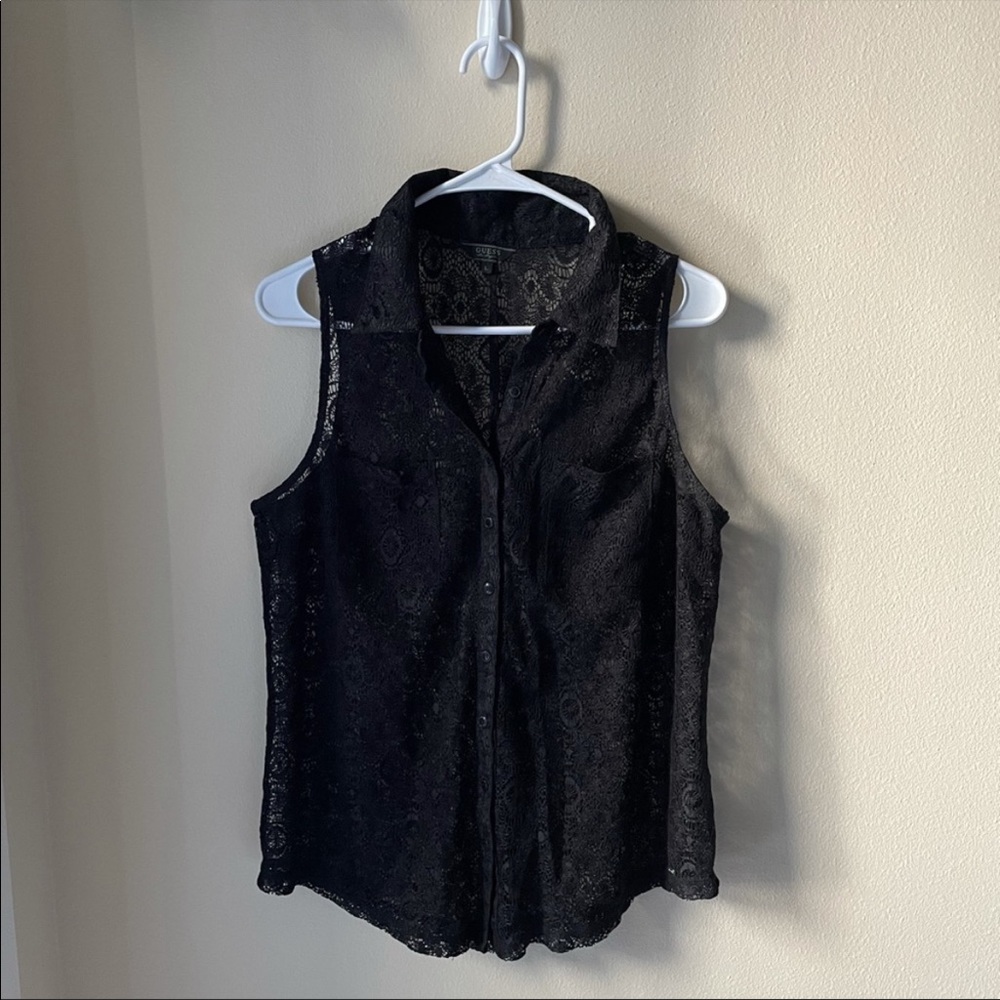 GUESS Floral Lace Top 🖤